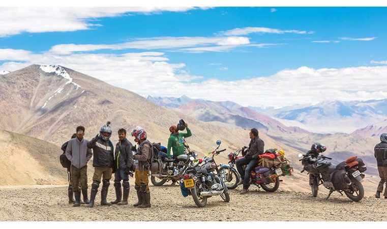 Leh Ladakh Group Tour: Explore the Himalayas 